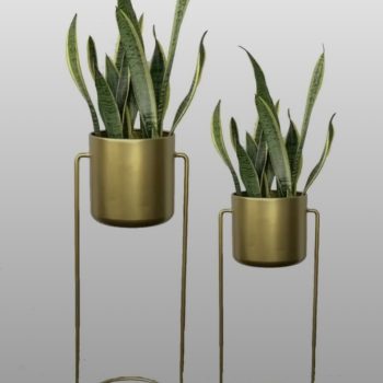 Planter Pot on Stand